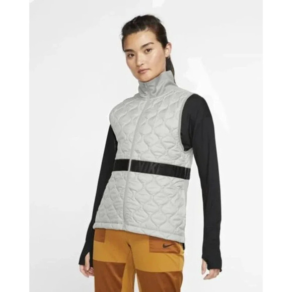 Nike Aerolayer Gray Quilted BV3869-059 Thermal Running Vest Size Small - Picture 1 of 3